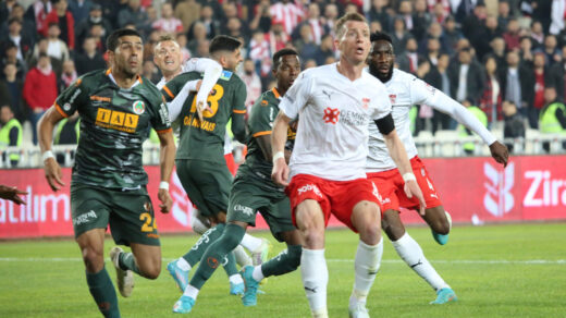 Alanyaspor-Sivasspor Rekabetinde En Farklı Skor [2026] - Kapak Görseli