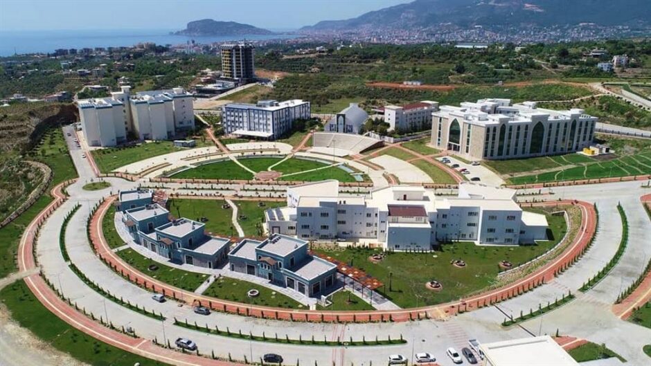 Alaeddin Keykubat Üniversitesinde Ücret Var mı? [2026] - Kapak Görseli